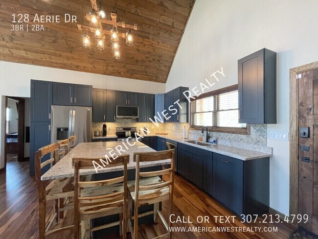 Foto del edificio - 128 Aerie Dr