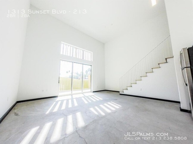 Foto del edificio - 1313 Sunset Blvd
