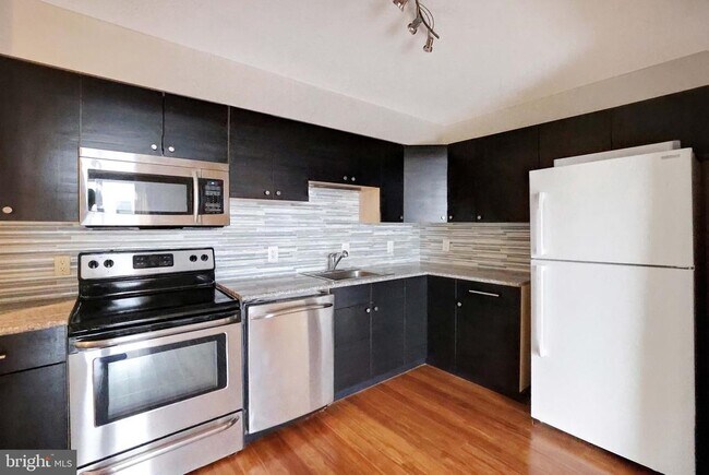 Foto del edificio - 2141 P St NW
