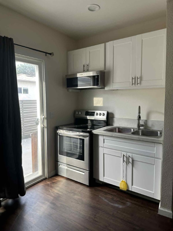 Building Photo - 4541 32nd St