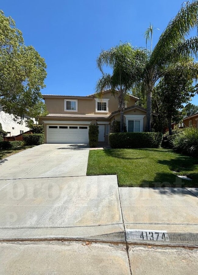 Foto del edificio - 41374 Pine Tree Cir