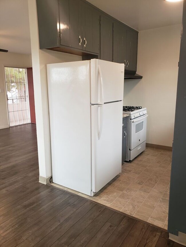 Foto del edificio - MOVE-In Special-Spacious La Mesa 2BR/1BA e...