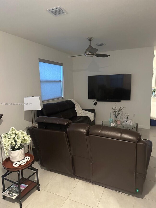 Foto del edificio - 28532 SW 133rd Path