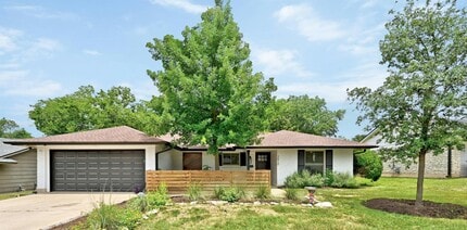 Building Photo - 2610 Coatbridge Dr