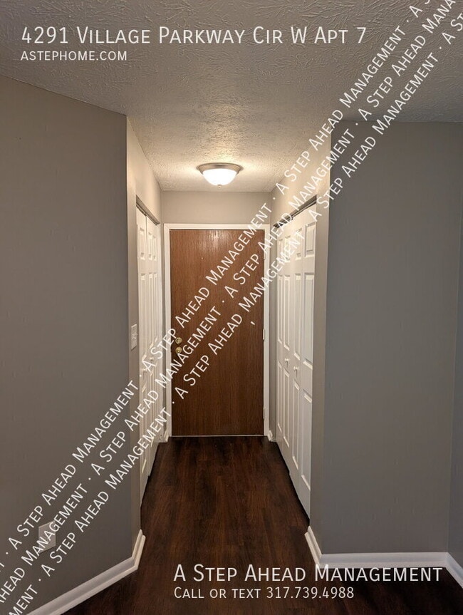 Building Photo - 4291 Village Pkwy Cir W