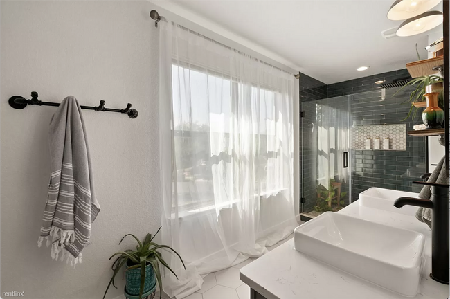 Foto del edificio - 3 br, 2.5 bath House - 4605 Lyra Circle