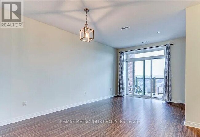 Building Photo - 39 New Delhi Dr