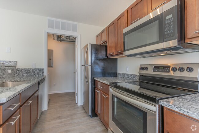 2BD, 2,5BA 1000 - 1100 ft² - Ashton Place (phase 2)