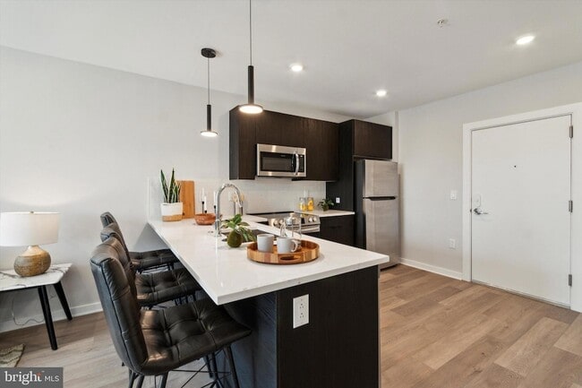 Foto del edificio - 3449 Scotts Ln