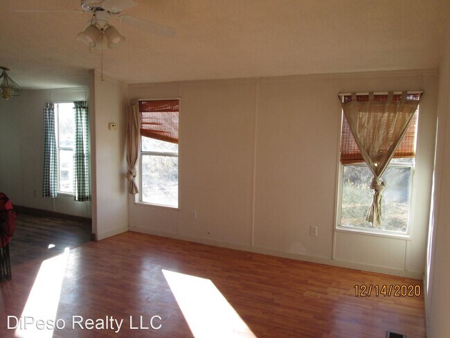Foto del edificio - 2 br, 2 bath House - 2286 N. Sunset Ave