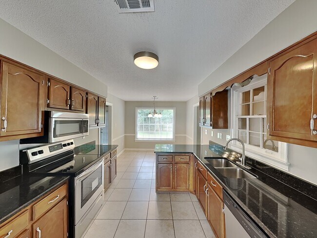 Building Photo - 711 Cedar Brake Dr