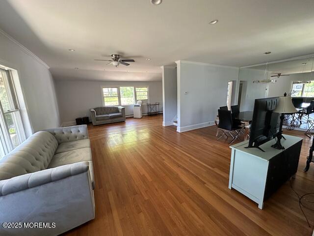 Foto del edificio - 421 W Lincoln Ave