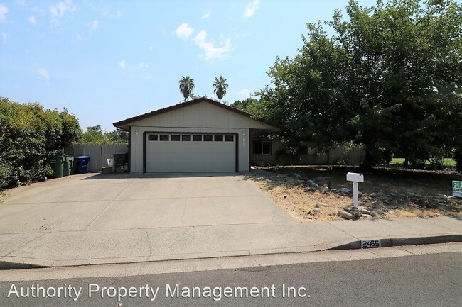 3 br, 2 bath House - 2465 Lake Redding Drive photo'