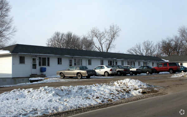 Foto principal - 25665 W Bridge St