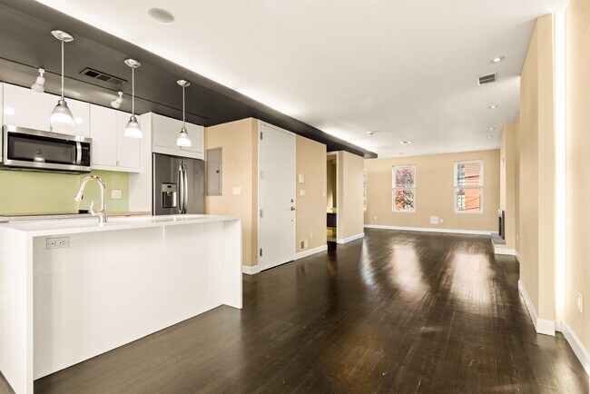 Foto del edificio - 526 Manila Ave