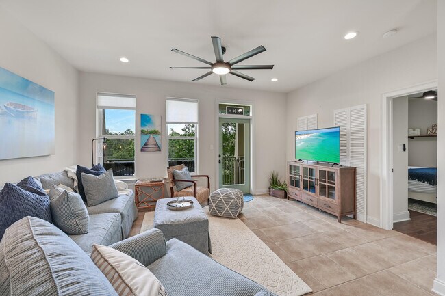 Building Photo - 30 N Wildflower Dr