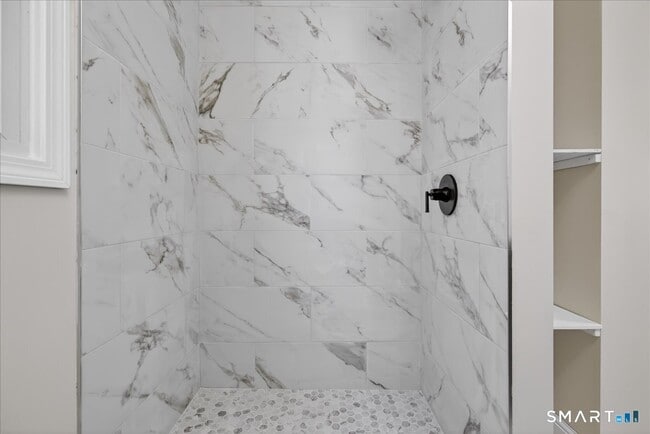 Foto del edificio - 38 Bristol St