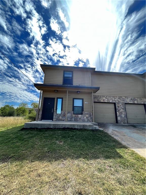 105 Homonu Ct, Bastrop, TX 78602 Townhome Rentals in Bastrop TX