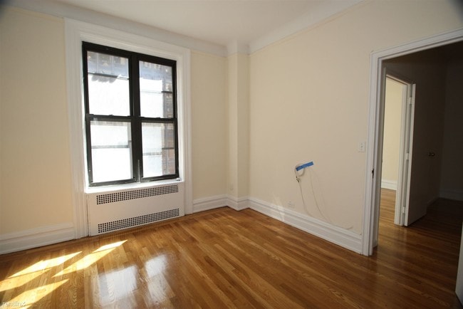Building Photo - 205 Madison Ave