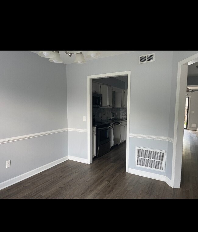 Building Photo - 1864 Quail Ridge Rd