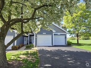 Building Photo - 1625 Woodcrest Cir