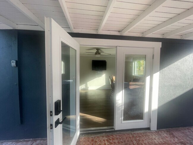 Foto del edificio - 3809 Brunswick Ave