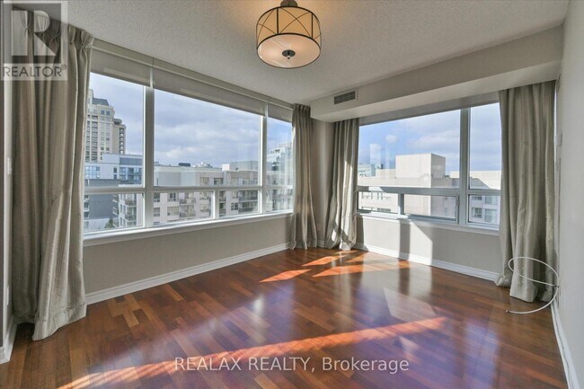 Photo du bâtiment - 2 Rean Dr