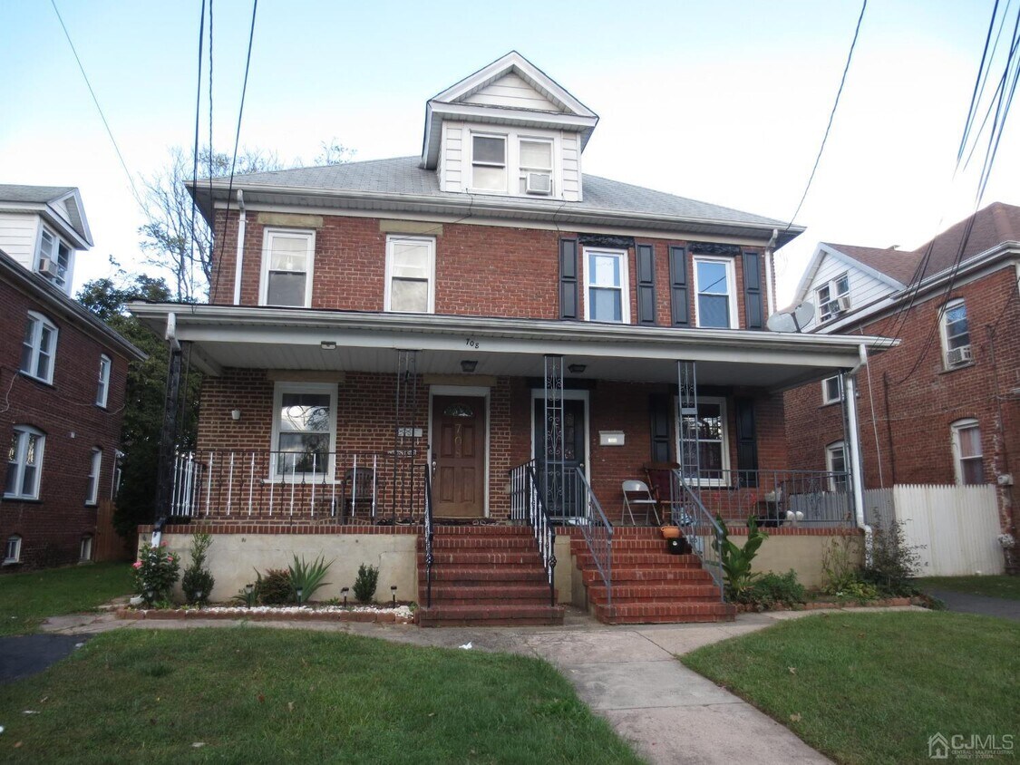 708 Front St, Dunellen, NJ 08812 House Rental in Dunellen, NJ