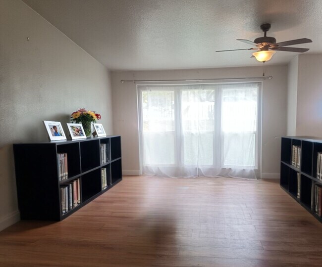 Foto del edificio - 381 4th N St