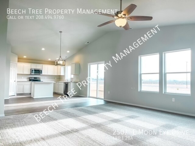Foto del edificio - Brand new beautiful home for rent in Kuna