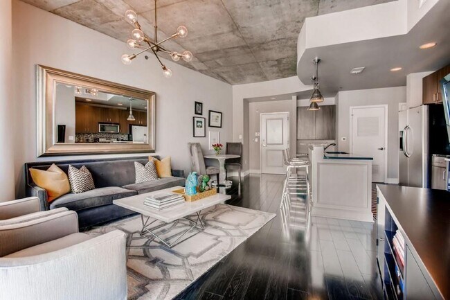 Foto del edificio - 44 Peachtree Pl NW