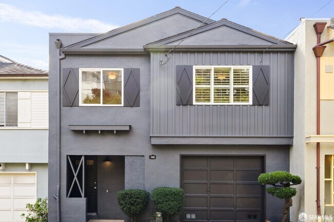 Foto del edificio - 134 Stanford Heights Ave