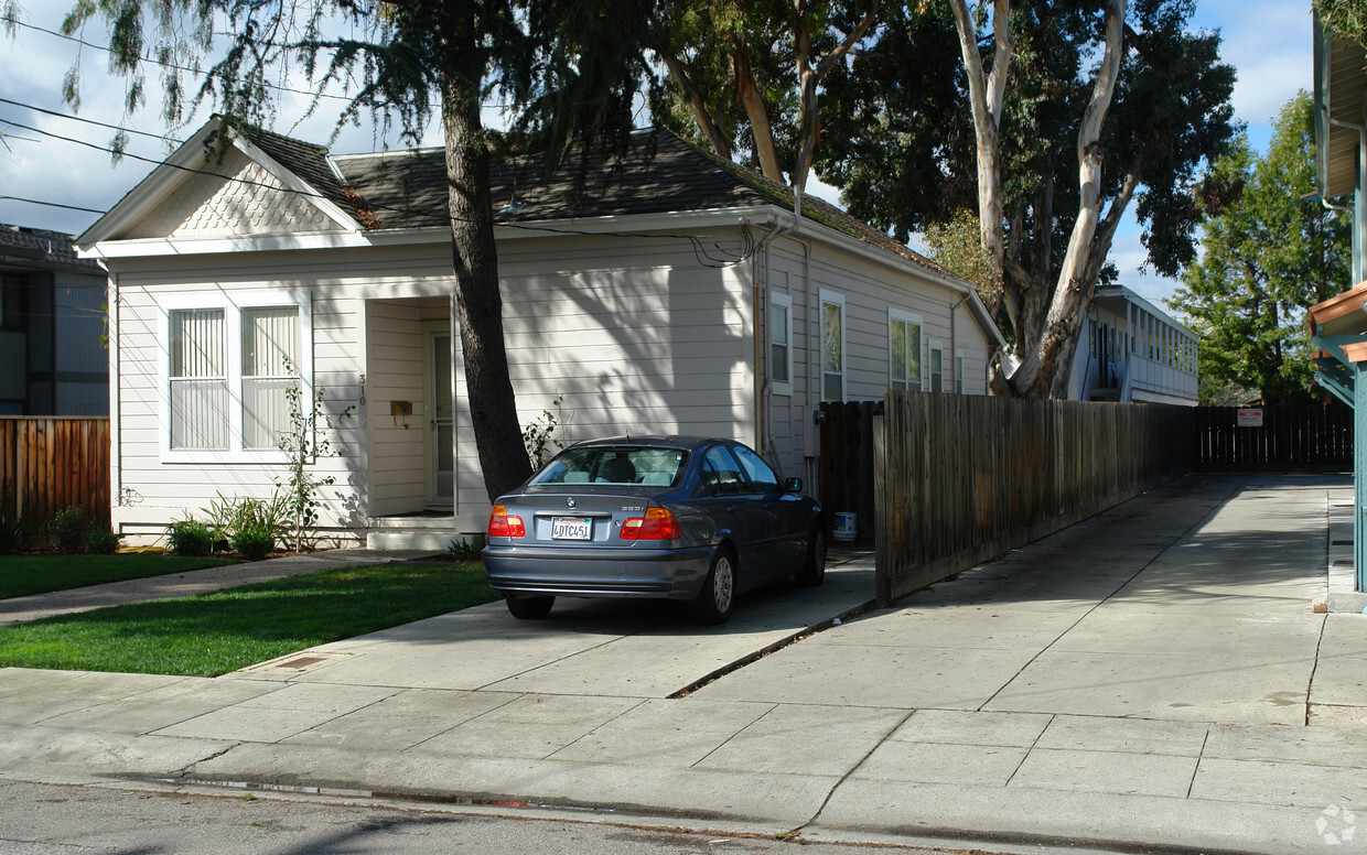 Primary Photo - Curtner Apartments