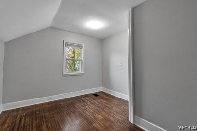 Building Photo - 105 Mariner St