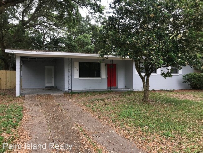 Foto del edificio - 3 br, 1.5 bath House - 913 Rock Creek Ave