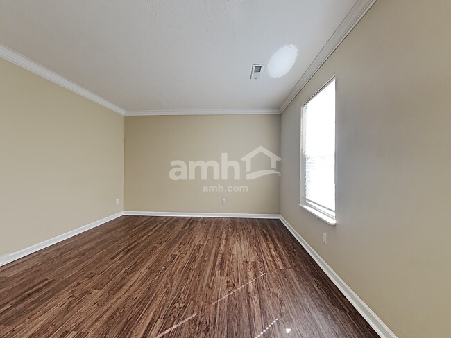 Foto del edificio - 8524 Rayworth Trail