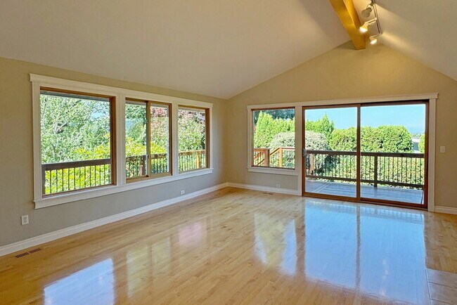 Foto del edificio - 10521 NE 48th Pl