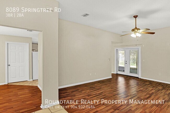 Foto del edificio - 8089 Springtree Road