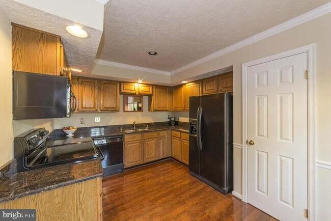 Building Photo - 611 Budleigh Cir