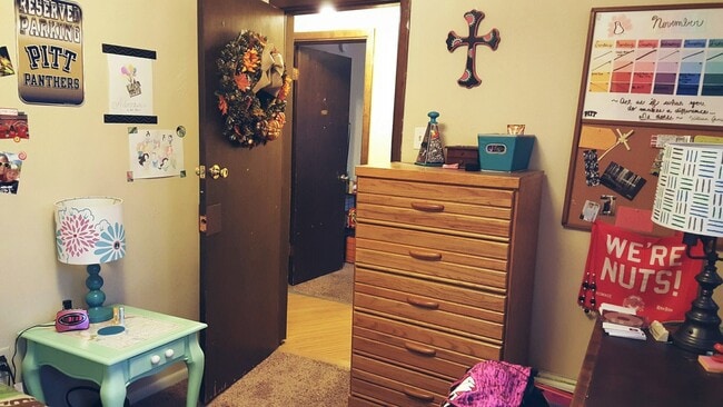 Building Photo - Best Value fully furnished 2 Bedroom with ...