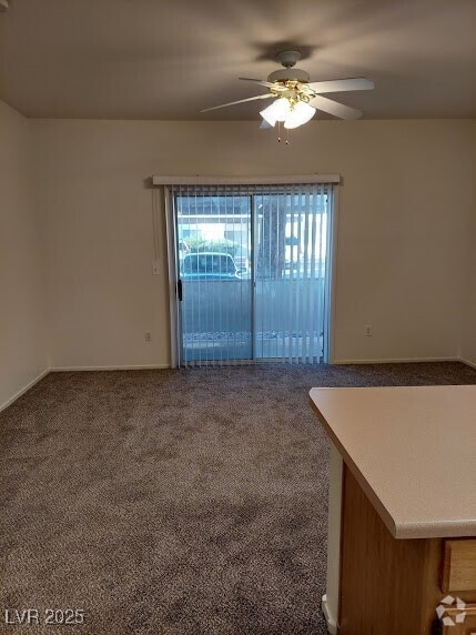 Building Photo - 5650 E Sahara Ave