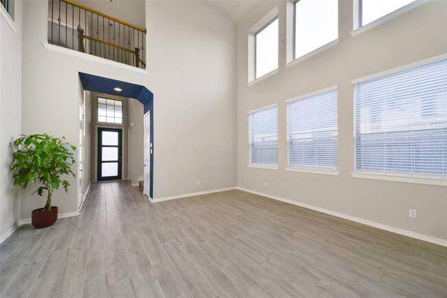 Foto del edificio - 29130 Parker Heights Ln