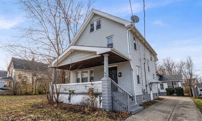 Building Photo - 788 E 156th St