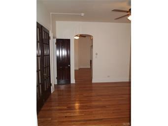 Foto del edificio - 636 N New St