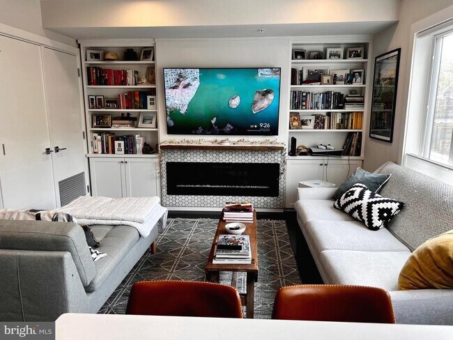 Foto del edificio - 1331 K St SE