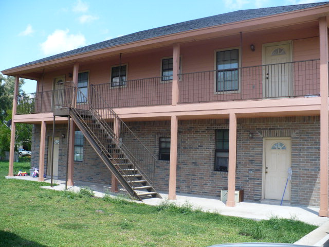 Primary Photo - 1486 Stenger St