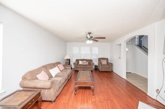 Building Photo - 8231 Chelsea Bend Ct