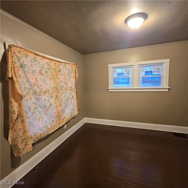 Foto del edificio - 1534 E 133rd St