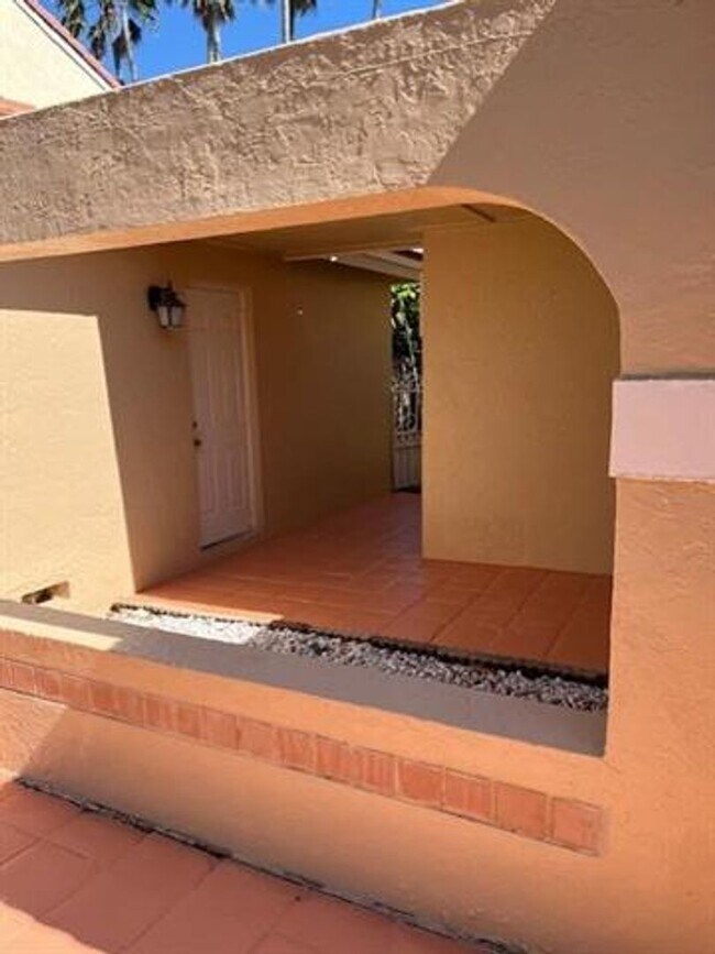 Foto del edificio - 1311 Seagrape Cir