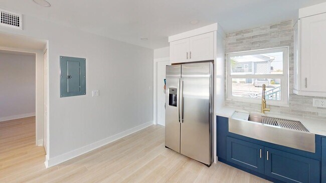 Foto del edificio - Waterfront Property